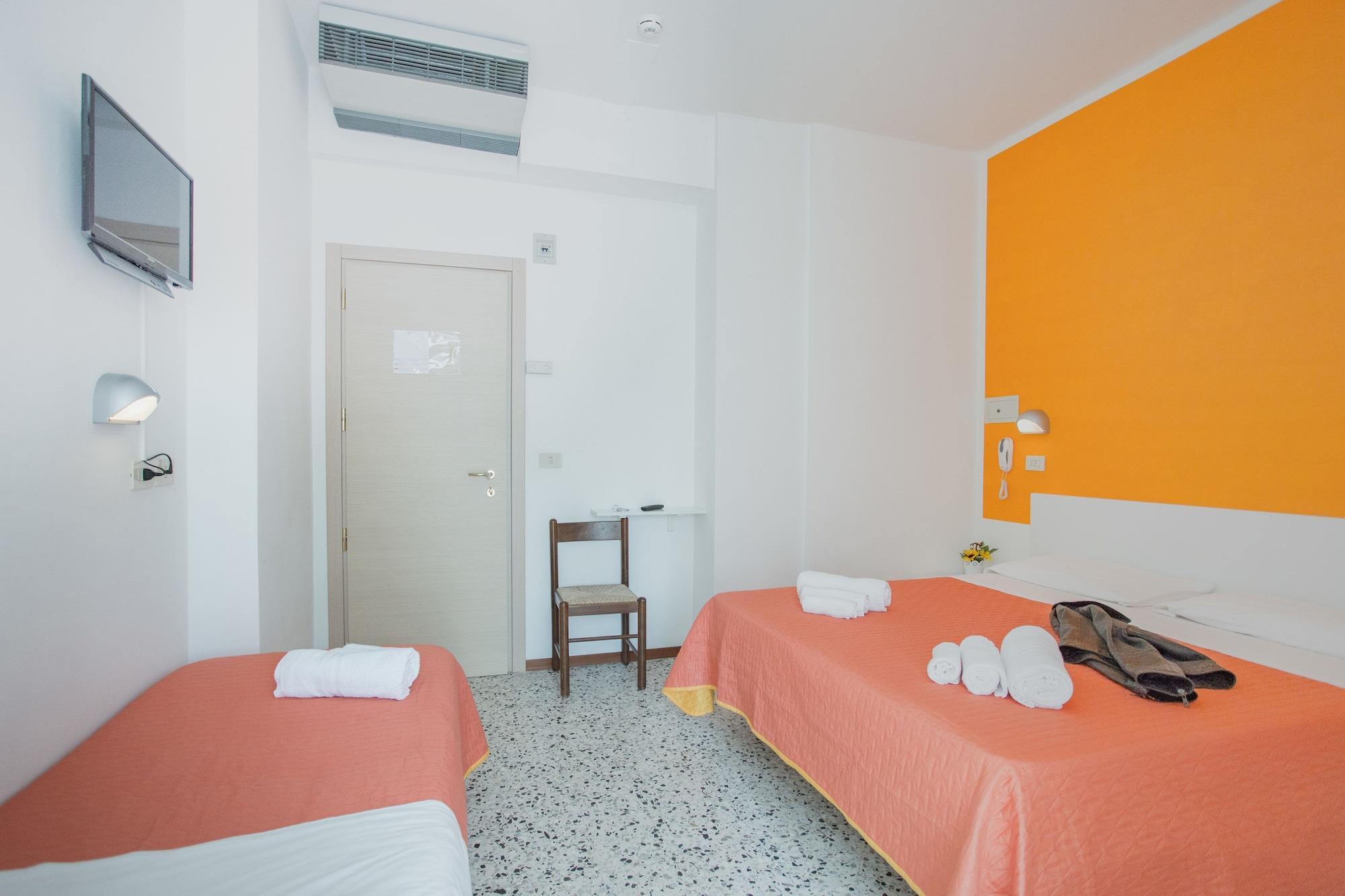 Hotel Sahib Cattolica Kültér fotó